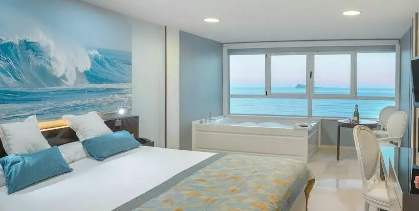 חדר סטנדרט עם ג'קוזי ונוף לים, Villa del Mar