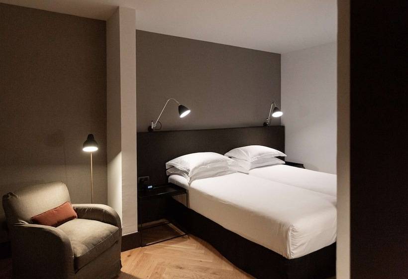 اتاق استاندارد, Alexandra Barcelona Hotel, Curio Collection By Hilton