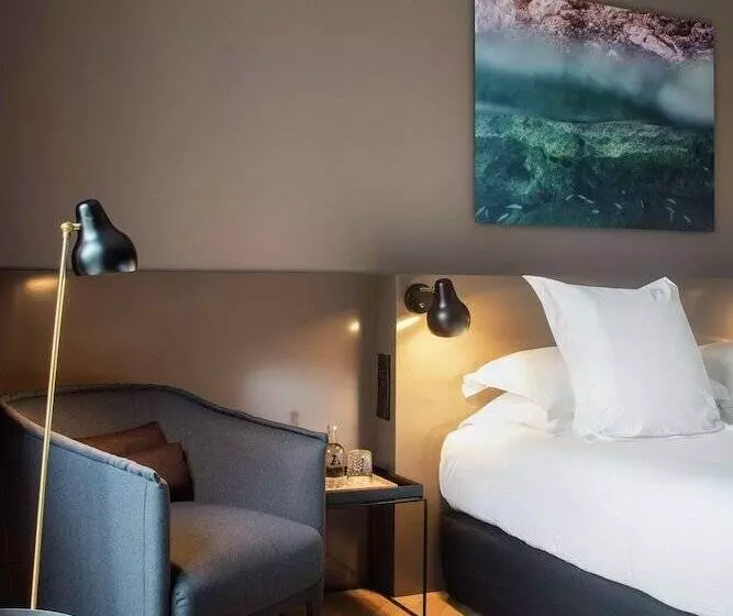 اتاق استاندارد, Alexandra Barcelona Hotel, Curio Collection By Hilton