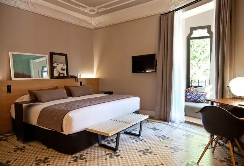 سوییت جونیور, Alexandra Barcelona Hotel, Curio Collection By Hilton