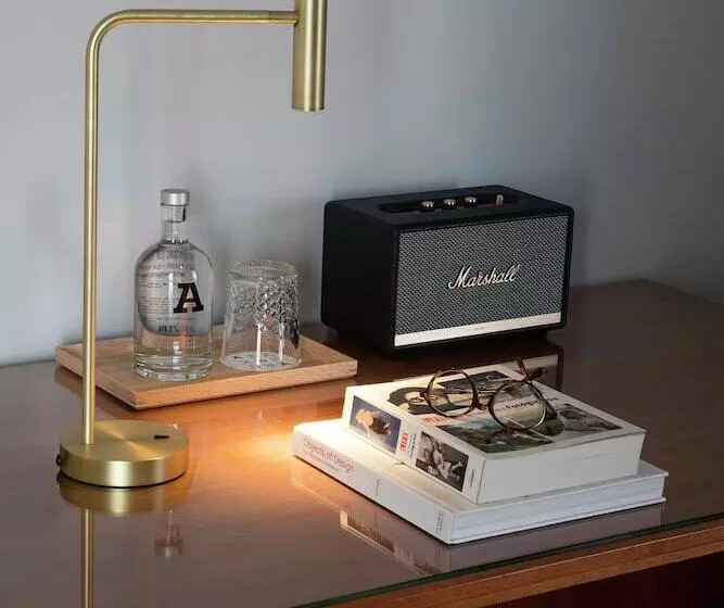 سوییت جونیور, Alexandra Barcelona Hotel, Curio Collection By Hilton