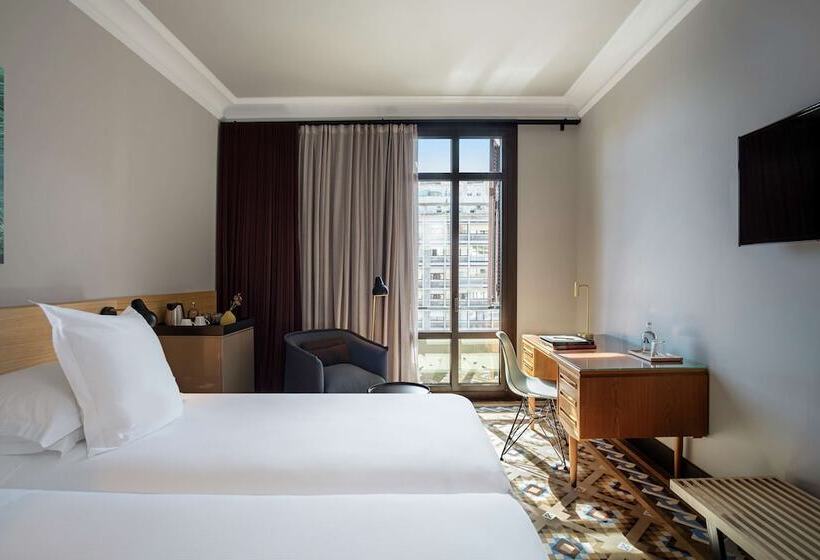 Chambre Standard, Alexandra Barcelona Hotel, Curio Collection By Hilton