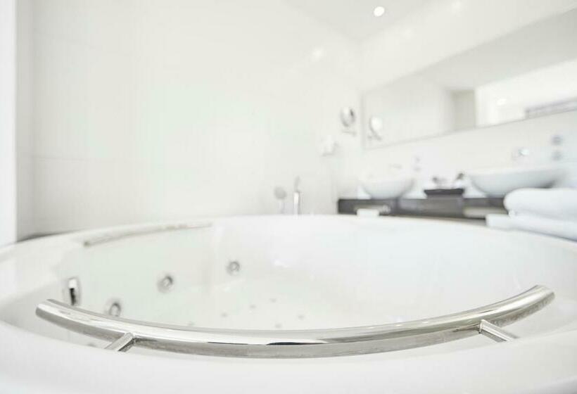 سوییت جونیور لوکس, Astoria Playa Adults Only 4 Sup