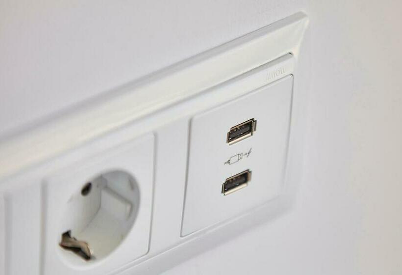 سوییت جونیور لوکس, Astoria Playa Adults Only 4 Sup