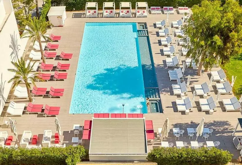 سوییت جونیور با چشم‌انداز استخر, Astoria Playa Adults Only 4 Sup