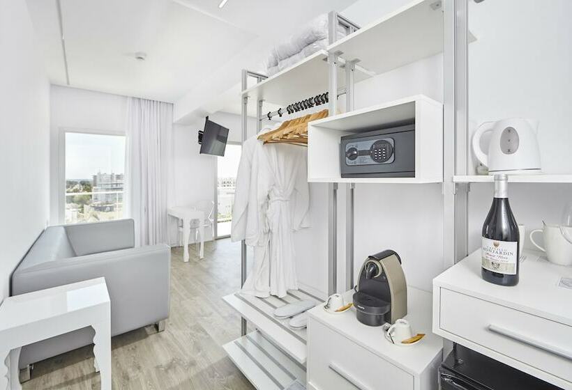 سوییت جونیور با چشمانداز استخر, Astoria Playa Adults Only 4 Sup