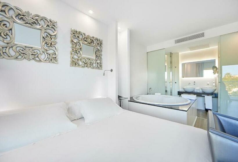 اتاق لوکس با وان آب گرم, Astoria Playa Adults Only 4 Sup