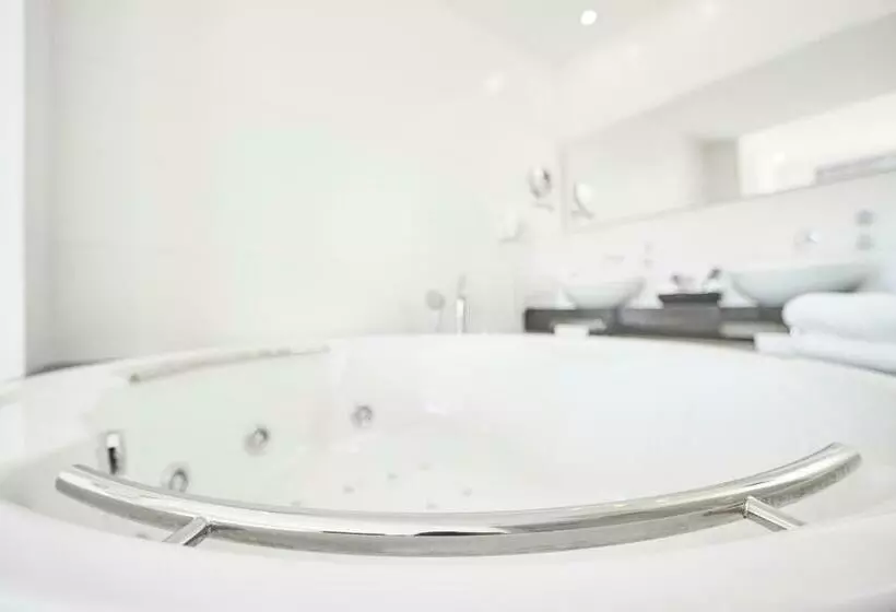 اتاق لوکس با وان آب گرم, Astoria Playa Adults Only 4 Sup