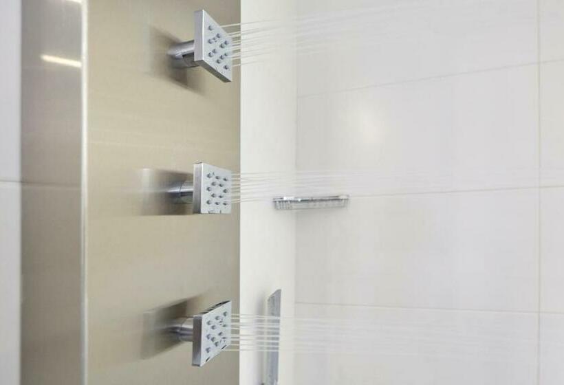 اتاق لوکس با وان آب گرم, Astoria Playa Adults Only 4 Sup