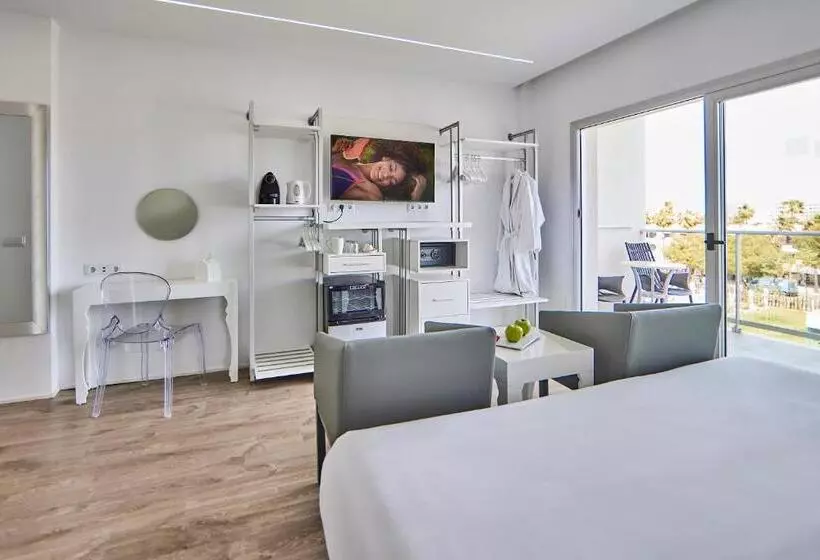 اتاق لوکس با وان آب گرم, Astoria Playa Adults Only 4 Sup