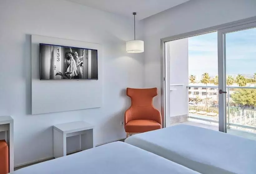 اتاق یک تخته با چشم‌انداز استخر, Astoria Playa Adults Only 4 Sup