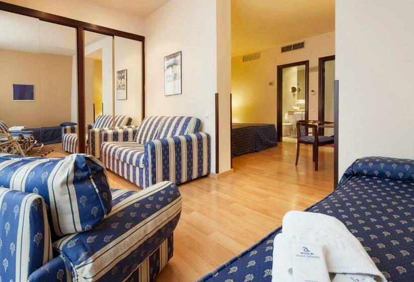 חדר סופריור, Atlantis