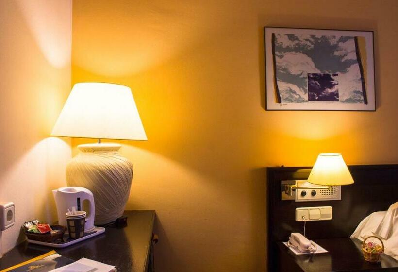 חדר סטנדרט, Atlantis