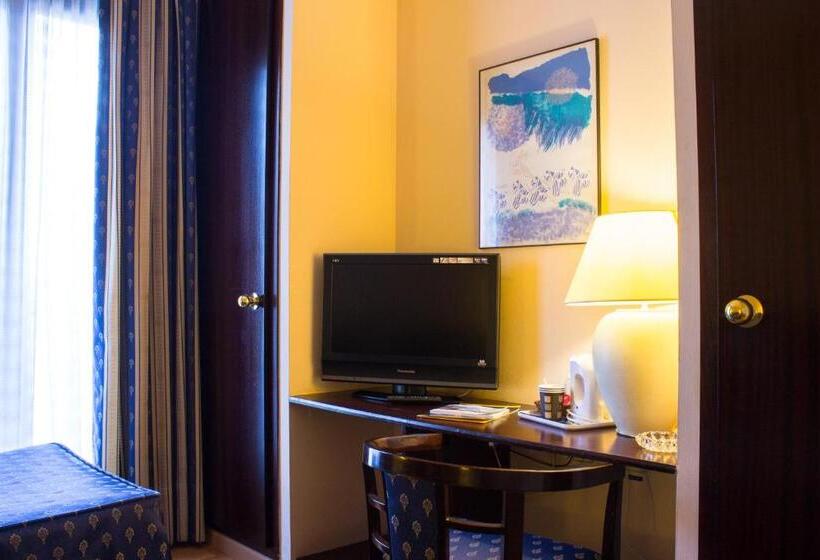 חדר סטנדרט, Atlantis