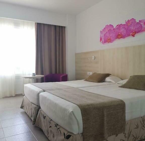 اتاق استاندارد سه نفره, Bahia Principe Sunlight Coral Playa