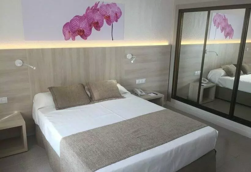 اتاق استاندارد با بالکن و چشم‌انداز دریا, Bahia Principe Escape Coral Playa - Adults Only