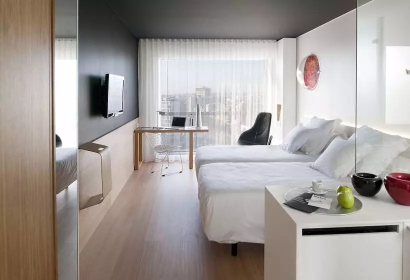 Family Room, Barcelo Sants