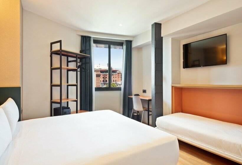 Номер Стандарт Трехместный, Brick Barcelona