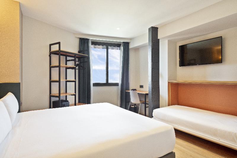 Номер Стандарт Трехместный, Brick Barcelona