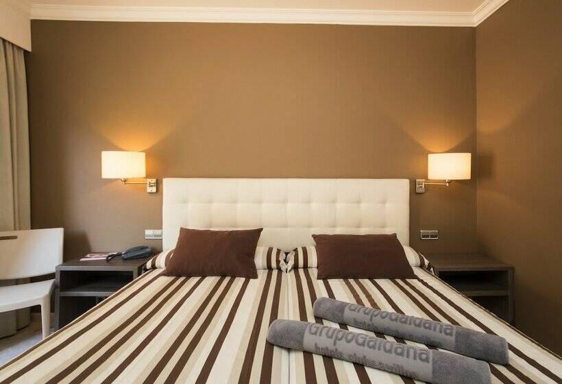 חדר סטנדרט עם מרפסת, Minura Cala Galdana & Apartamentos D Aljandar