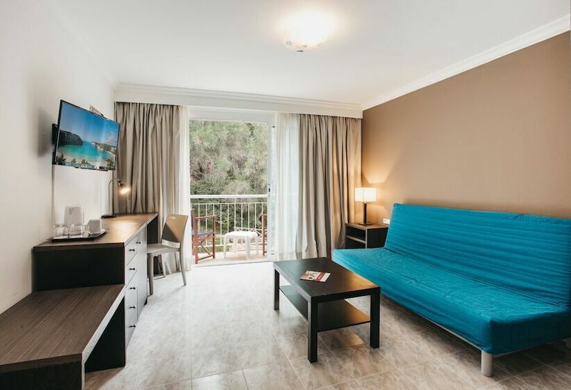 חדר משפחתי, Minura Cala Galdana & Apartamentos D Aljandar