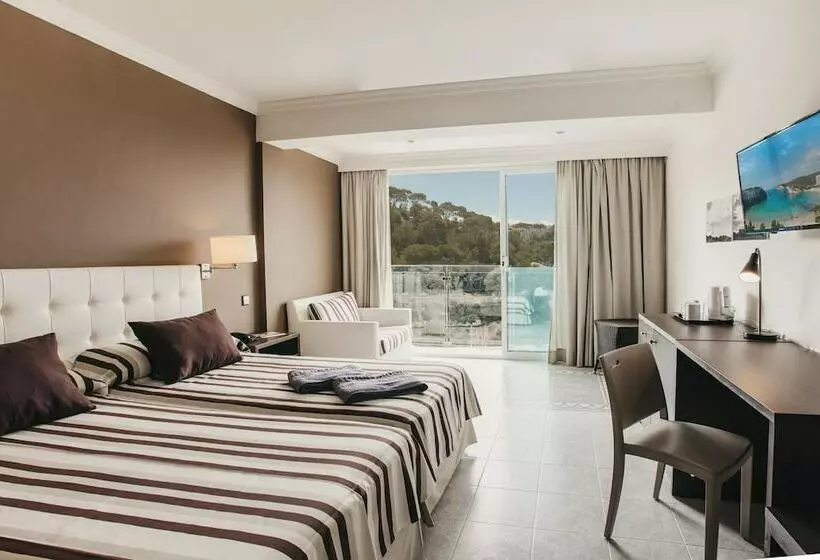 オーシャンビュースーペリアールーム, Minura Cala Galdana & Apartamentos D Aljandar