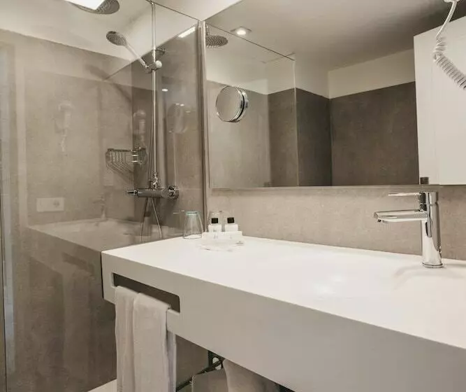 オーシャンビュースーペリアールーム, Minura Cala Galdana & Apartamentos D Aljandar