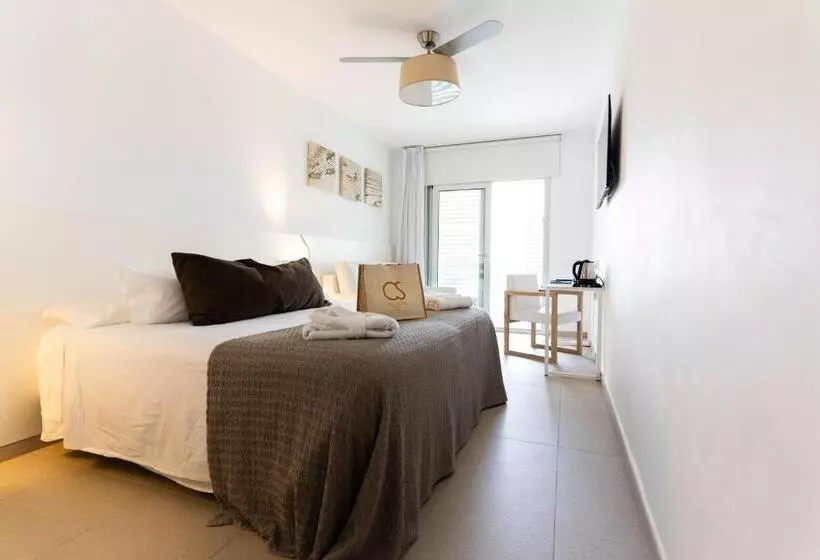 اتاق استاندارد با چشم‌انداز دریا, Cala Saona & Spa