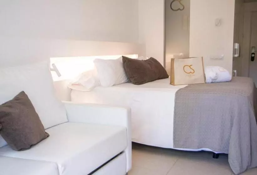 اتاق استاندارد با چشم‌انداز کوهستان, Cala Saona & Spa