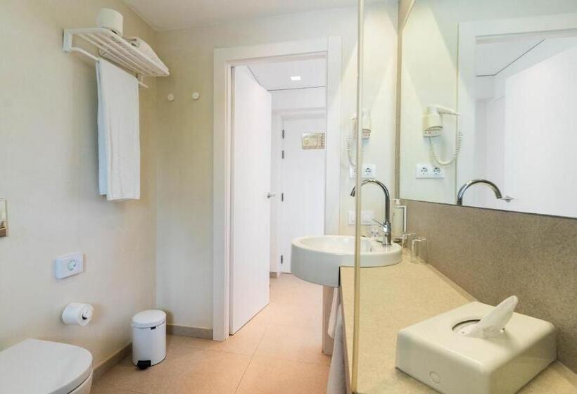 Номер Стандарт Вид на Сад, Cala Saona & Spa