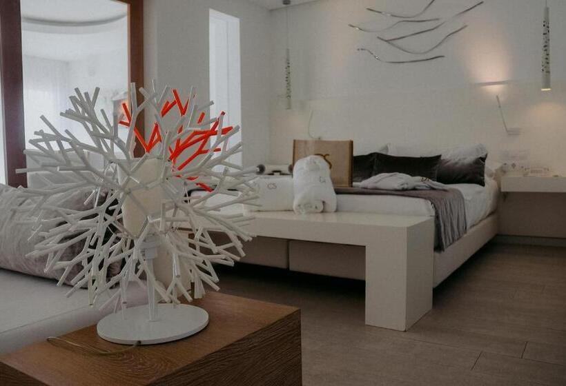 Люкс Вид на Море, Cala Saona & Spa