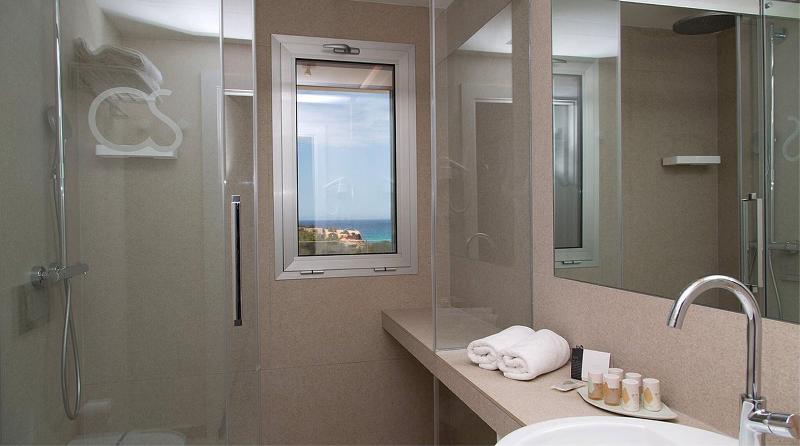 Номер Стандарт Вид на Море, Cala Saona & Spa