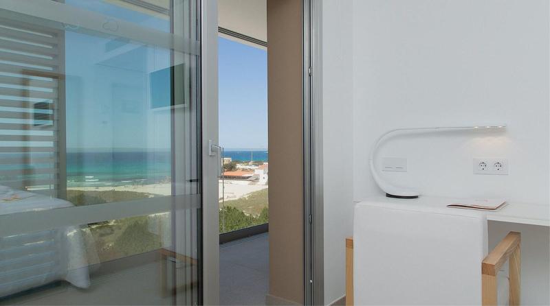 Номер Стандарт Вид на Море, Cala Saona & Spa