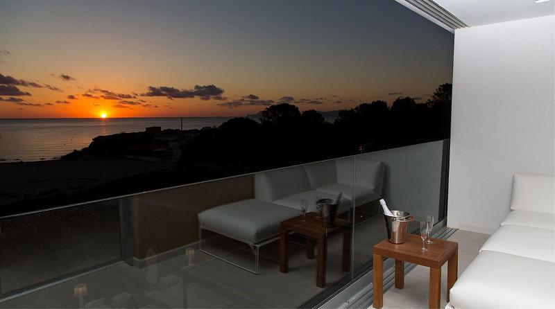 Полулюкс Вид на Море, Cala Saona & Spa