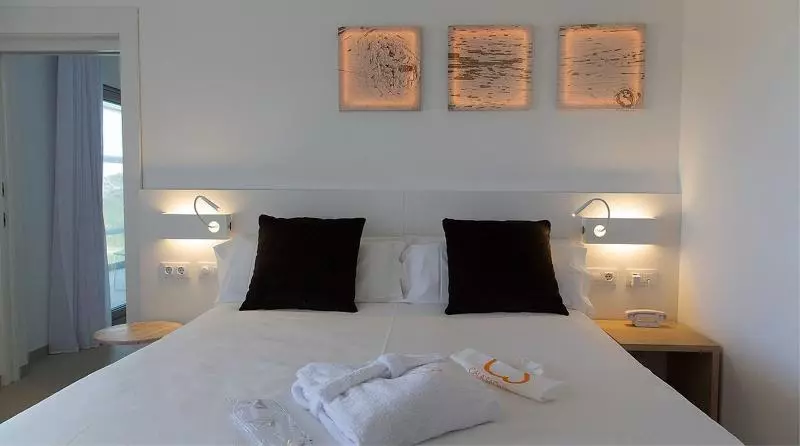 اتاق استاندارد با چشم‌انداز دریا, Cala Saona & Spa