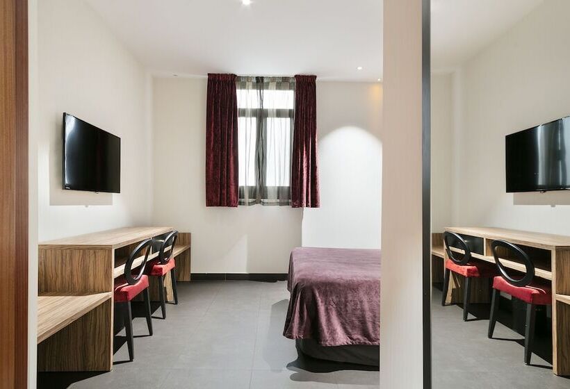 Номер Стандарт Трехместный, California