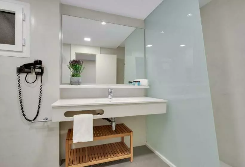 Executive Room, Calipolis