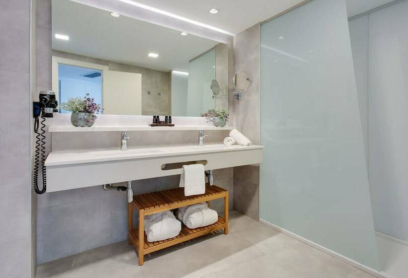 サイドシービュージュニアスイート, Calipolis