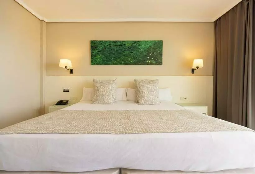 Standard Room Sea View, Calipolis
