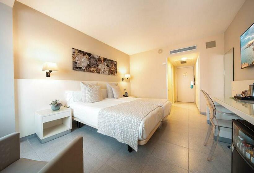 Habitació Estàndard, Calipolis