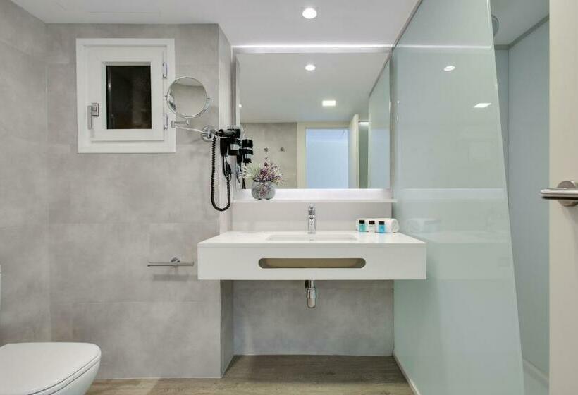 スタンダードルーム, Calipolis