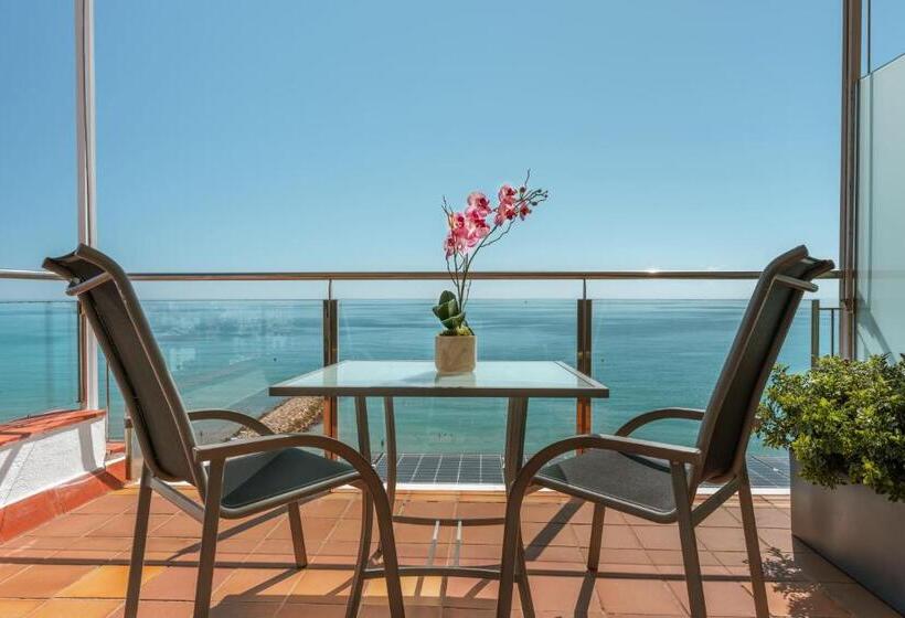 オーシャンビュースーペリアールーム, Calipolis