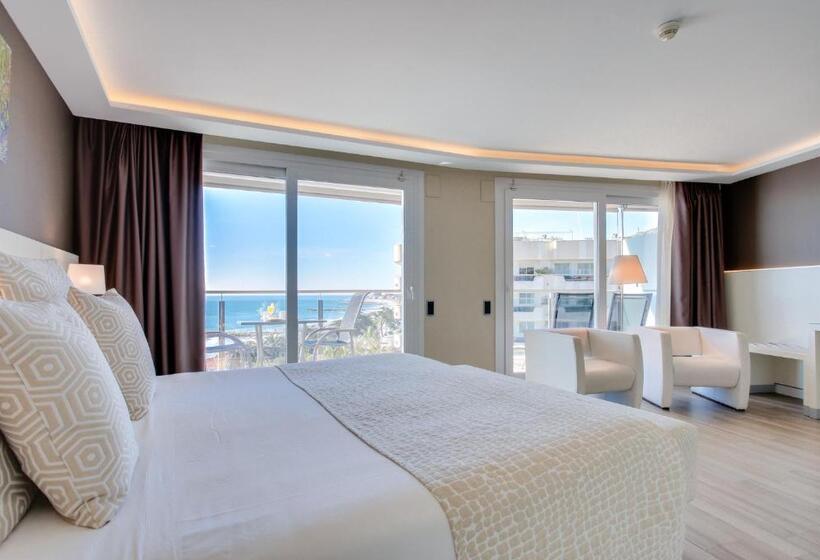 Junior Suite Vista Mar Lateral, Calipolis