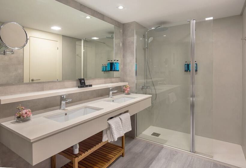 サイドオーシャンビュースタンダードルーム, Calipolis