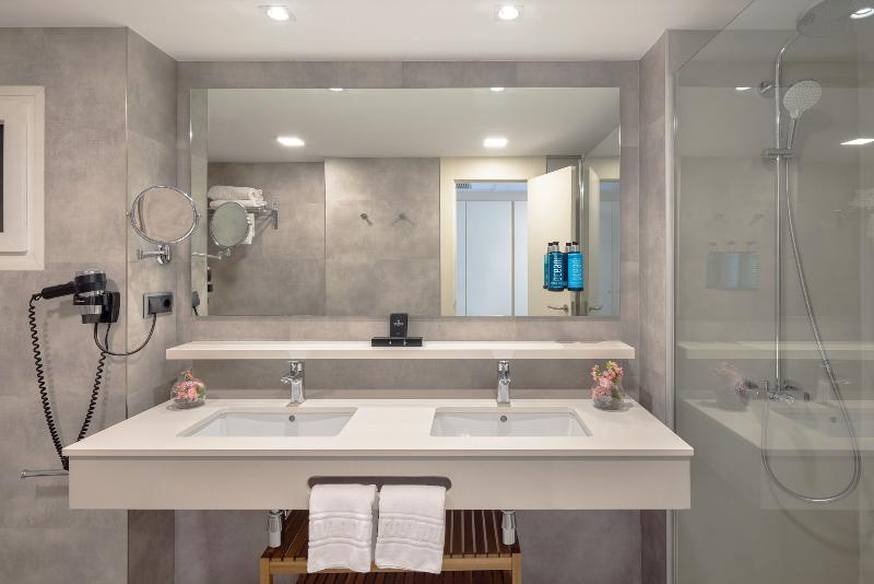 スタンダードルーム, Calipolis