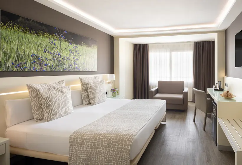 Quarto Triplo Standart, Calipolis