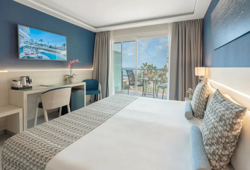 Quarto standard vista mar lateral, Calipolis