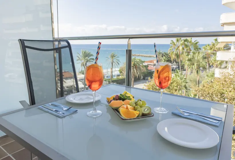 Quarto standard vista mar lateral, Calipolis