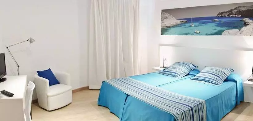 Standard Room, Capri