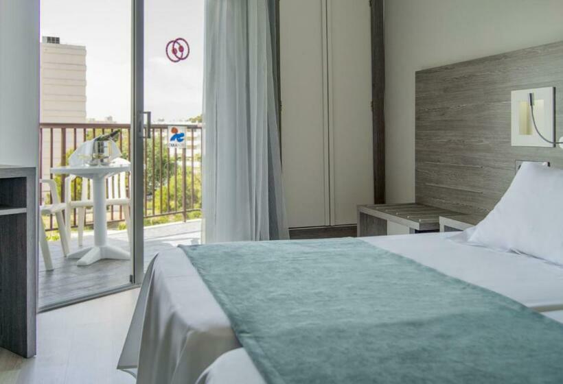 غرفة قياسية فردية, Fergus Bermudas